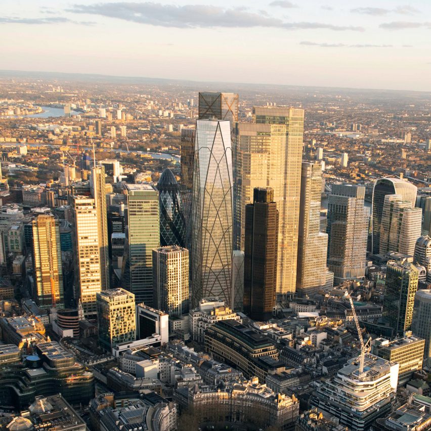 Aerial visual of 55 Bishopsgate in London skyline