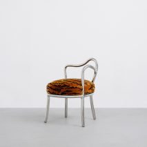 Chair with tiger-print seat