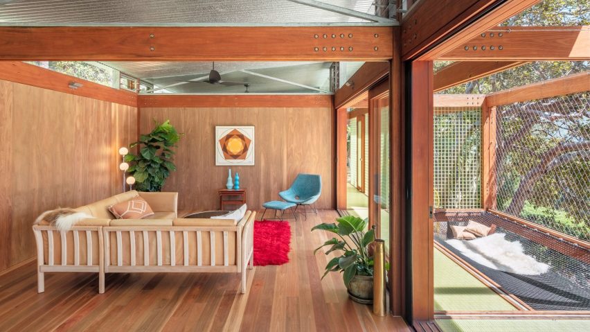 Interior of treehouse-style Balmy Palmy House in Sydney by CplusC Architectural Workshop with hammock floor