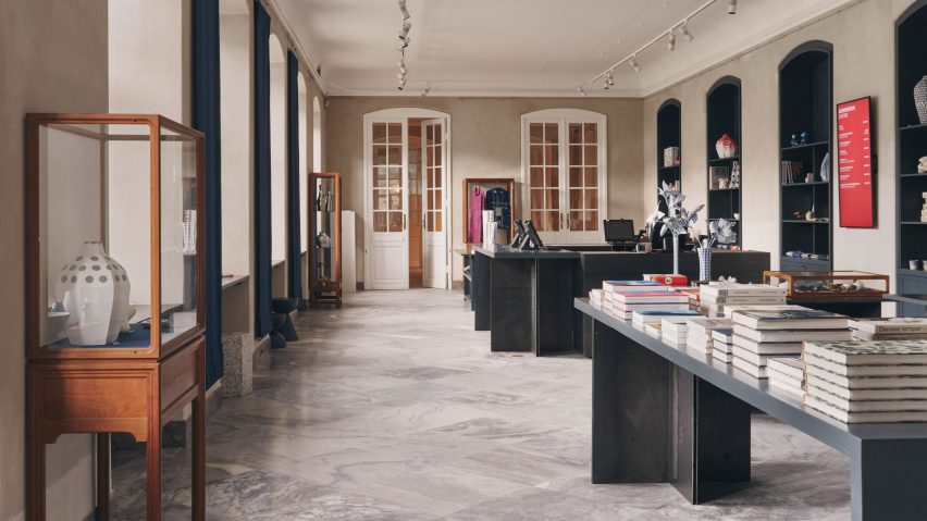 Interior of the Designmuseum Denmark shop