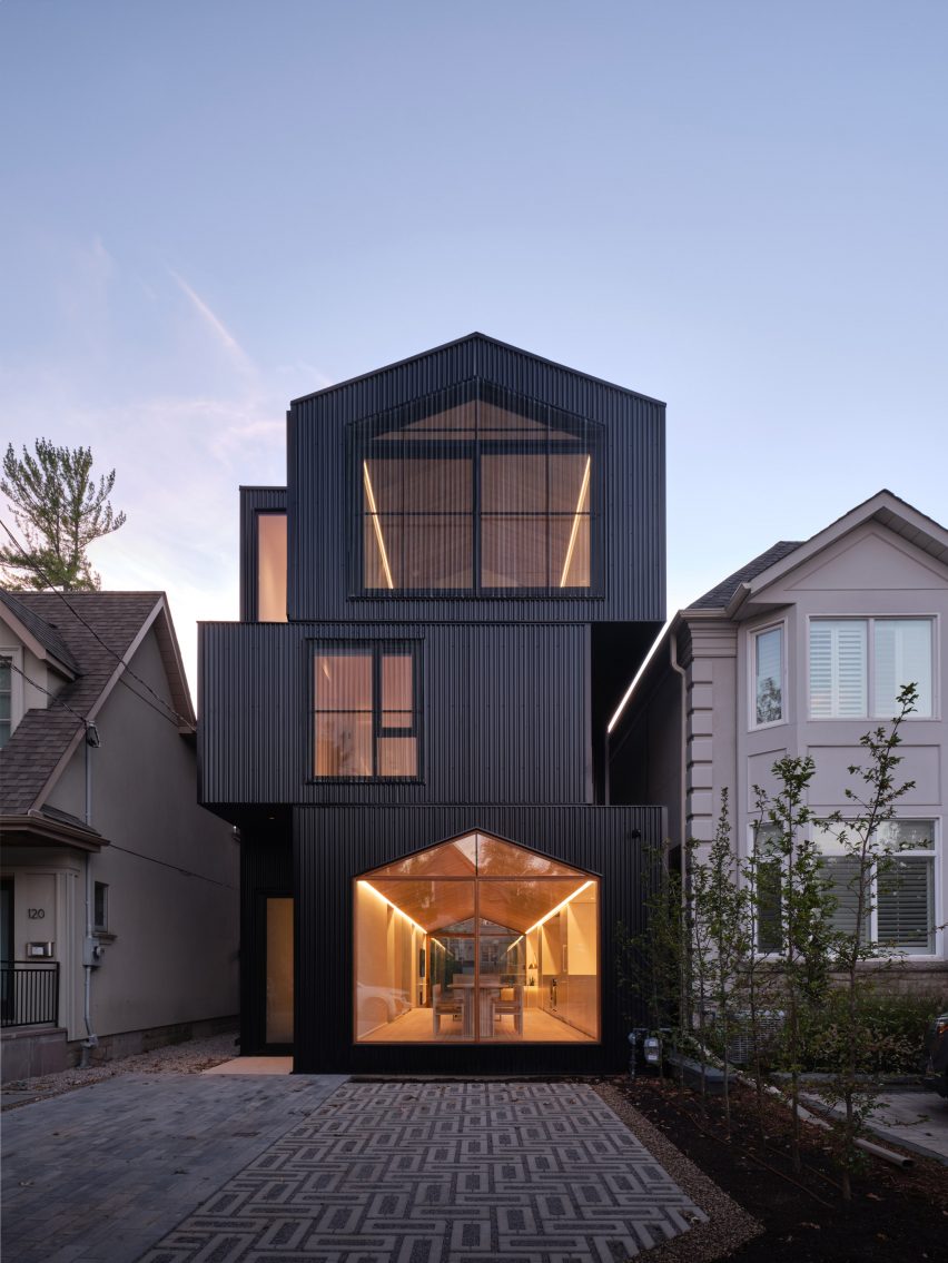 Exterior view of Everden House in Toronto by StudioAC