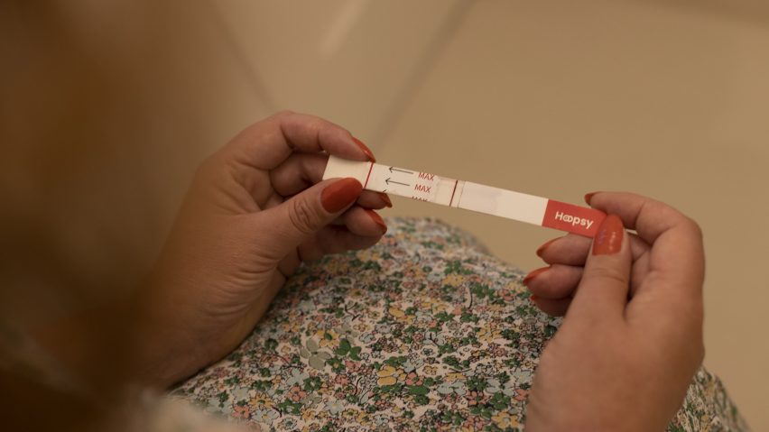 Hoopsy paper pregnancy test