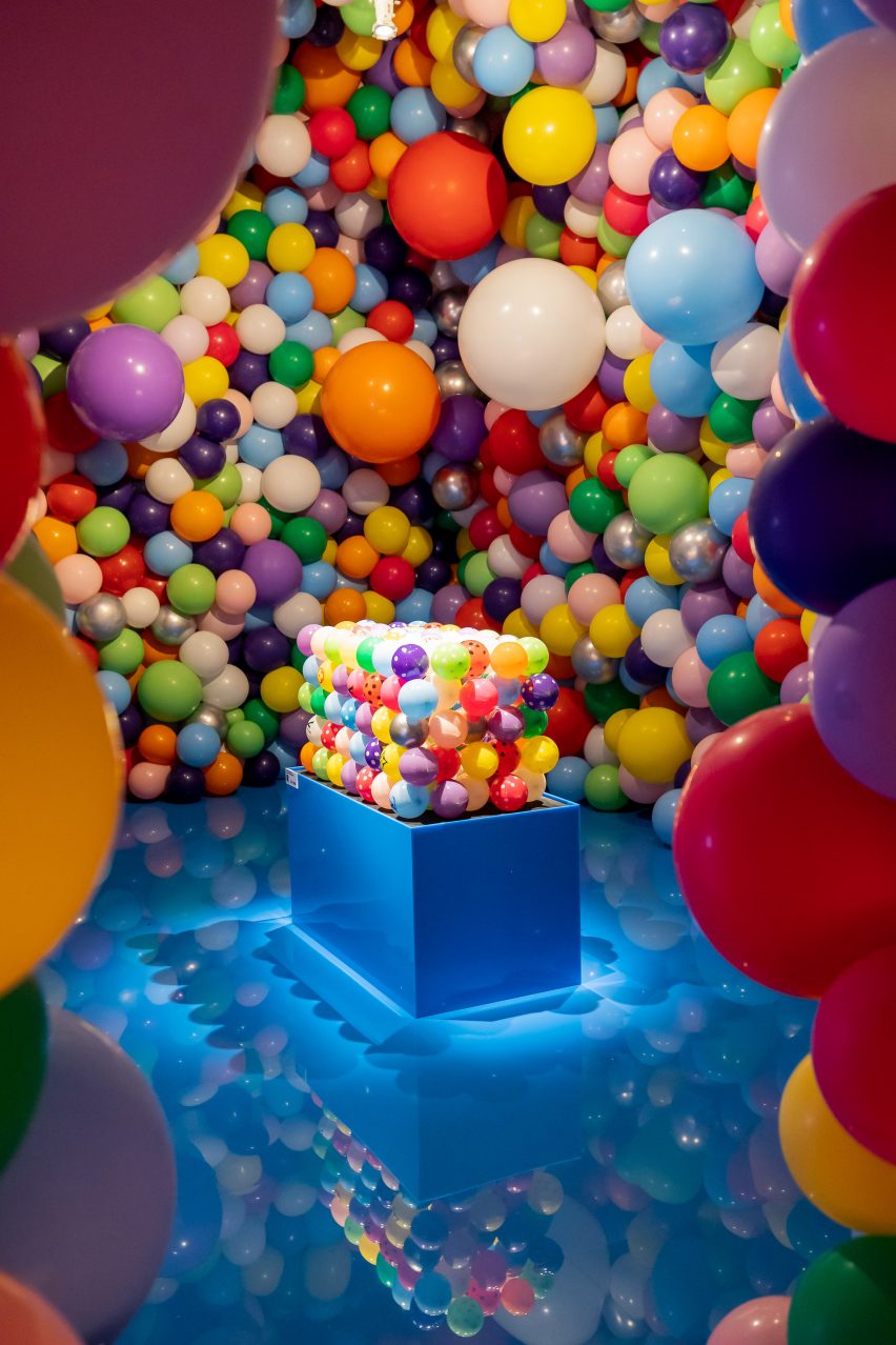 Robert Moy Brooklyn Balloon Company balloon filled room with trunk for Louis Vuitton exhibition