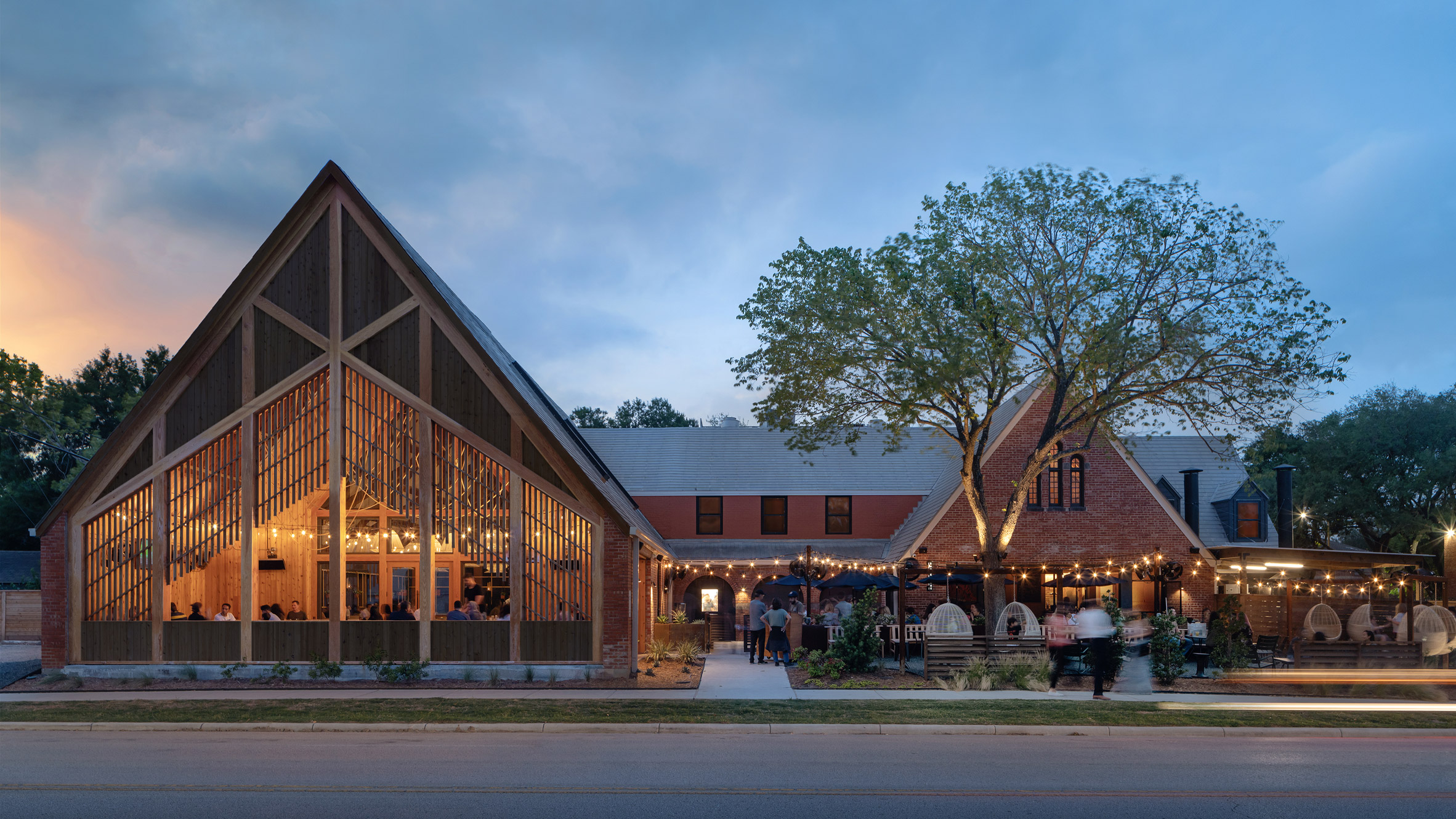 How an Architect Transformed Her Office Into a Sanctuary