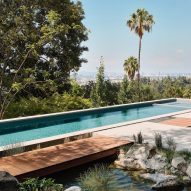 Ten gardens with swimming pools that are made for summer