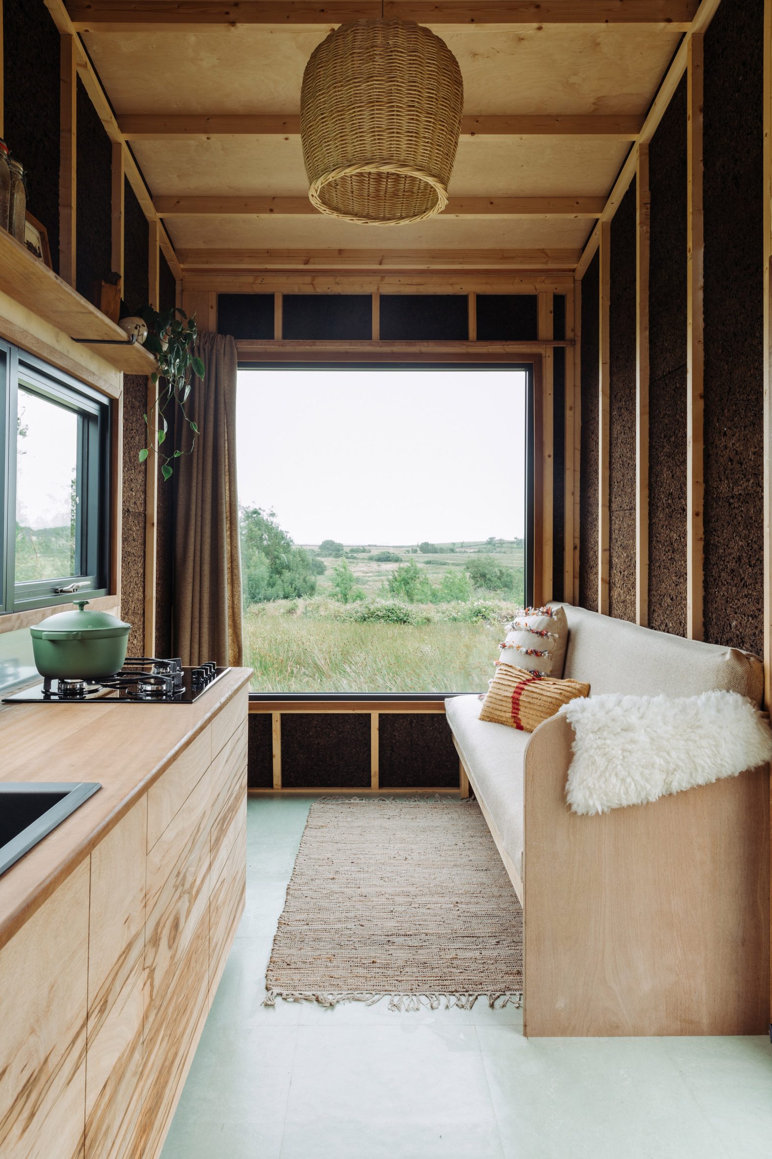 Living space of Tigín Tiny Home by Common Knowledge