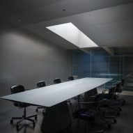 Meeting room at Red Plus studio by Neri&Hu