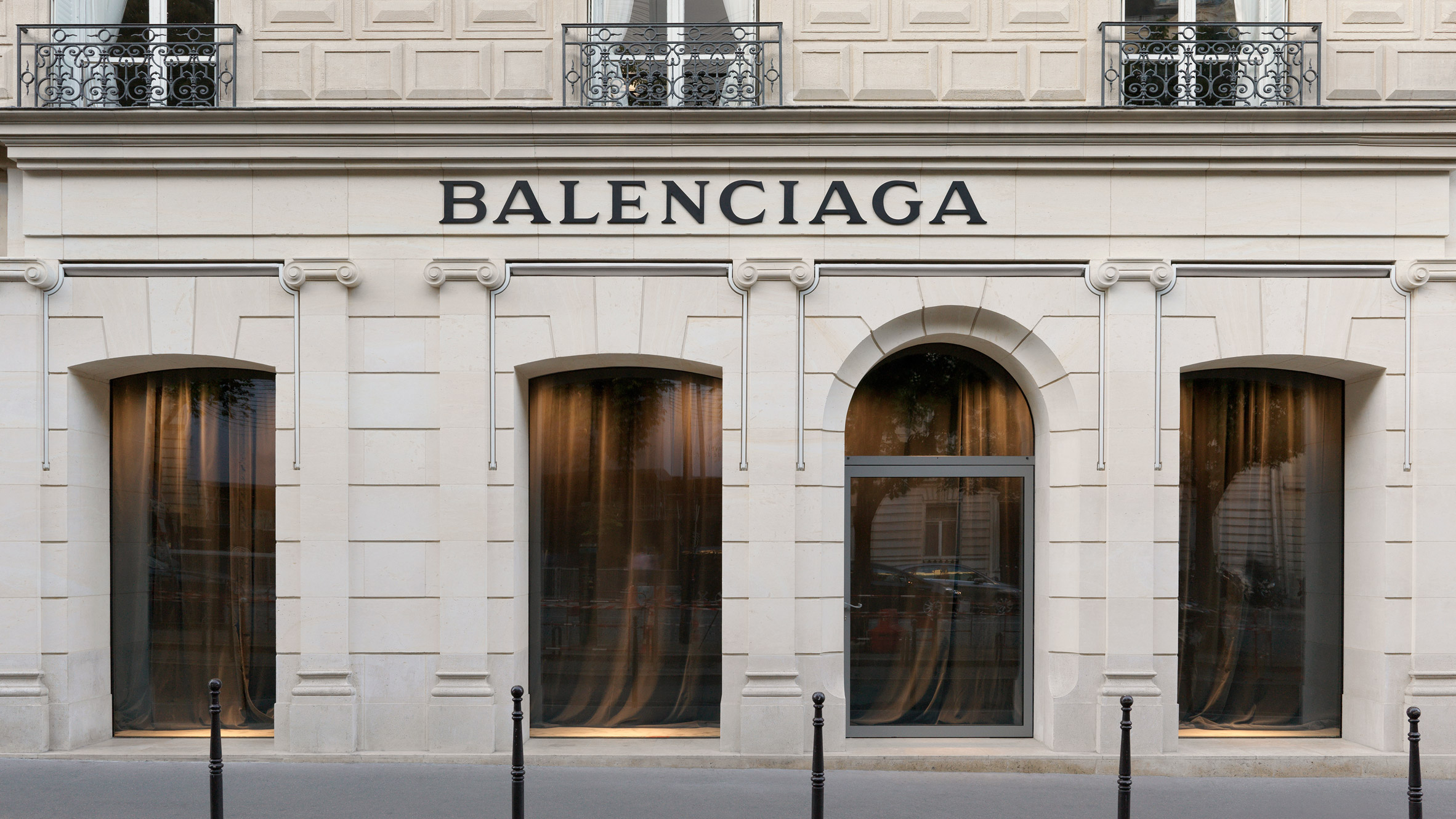 Balenciaga Is Opening a 'Couture Store' in Paris – WWD