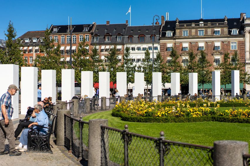 White pedestals in Kongens Nytorv