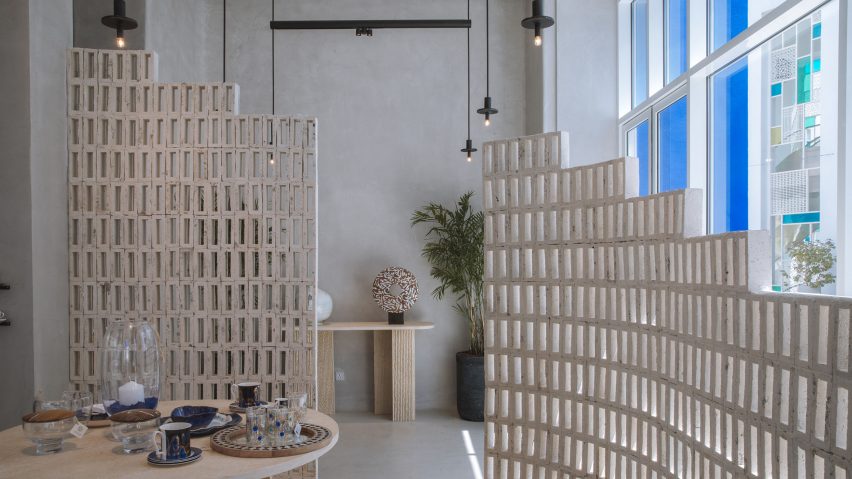 Decoration Object store in Aqaba with brick screens