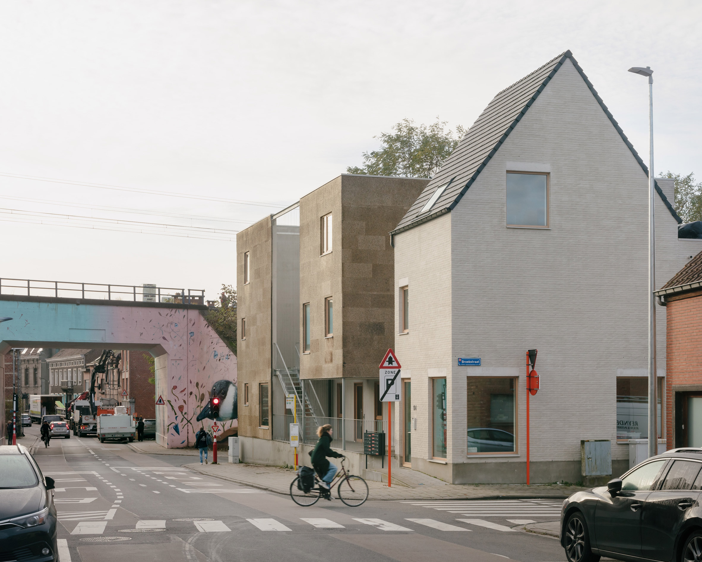 Street view of the De Sijs co-housing project in Leuven