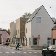 Exterior of De Sijs co-housing project in Leuven