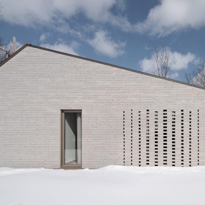 Dupont Blouin orients brick-clad MI-2 Residence around central courtyard