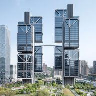 Foster + Partners connects pair of skyscrapers with 100-meter-high suspension bridge