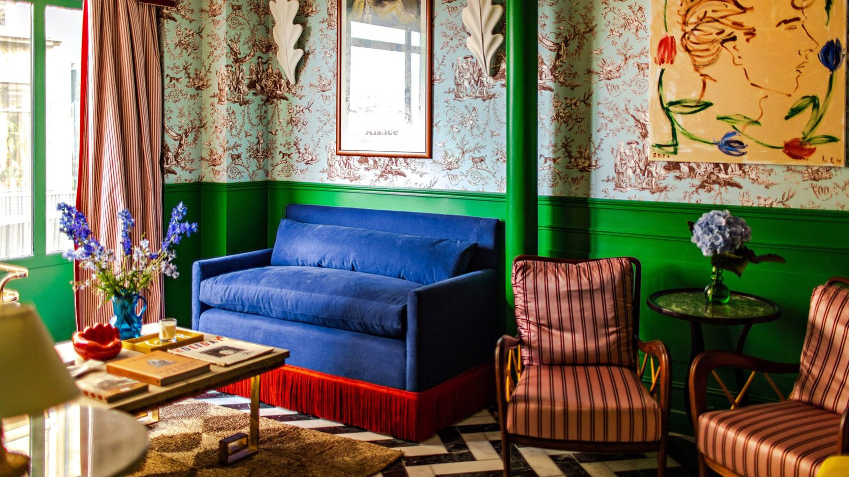 Interior trends for 2023 include maximalism and organic materials