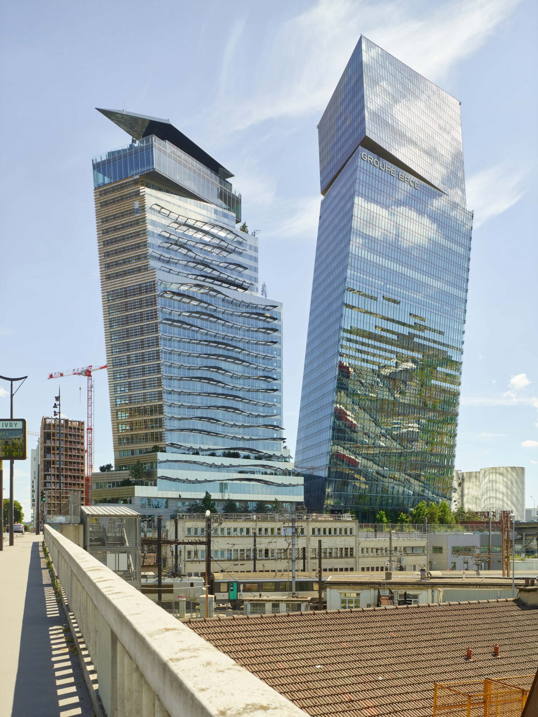 Duo skyscrapers by Ateliers Jean Nouvel 