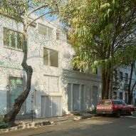 Zeller & Moye create earthquake-resistant La Ribera housing block in Mexico City