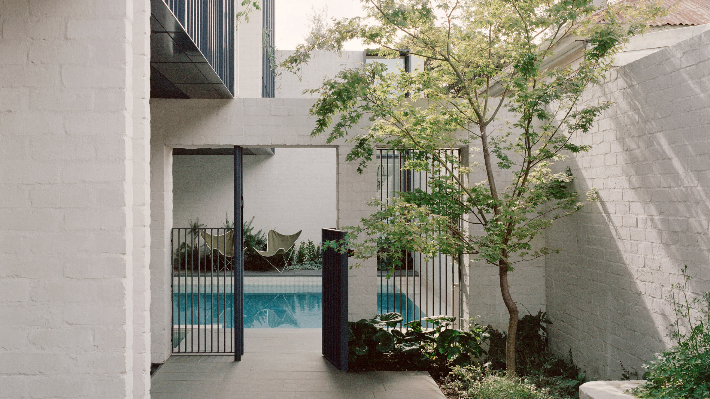 Studio Bright designs 8 Yard House around a series of outdoor spaces - Vimarsana News