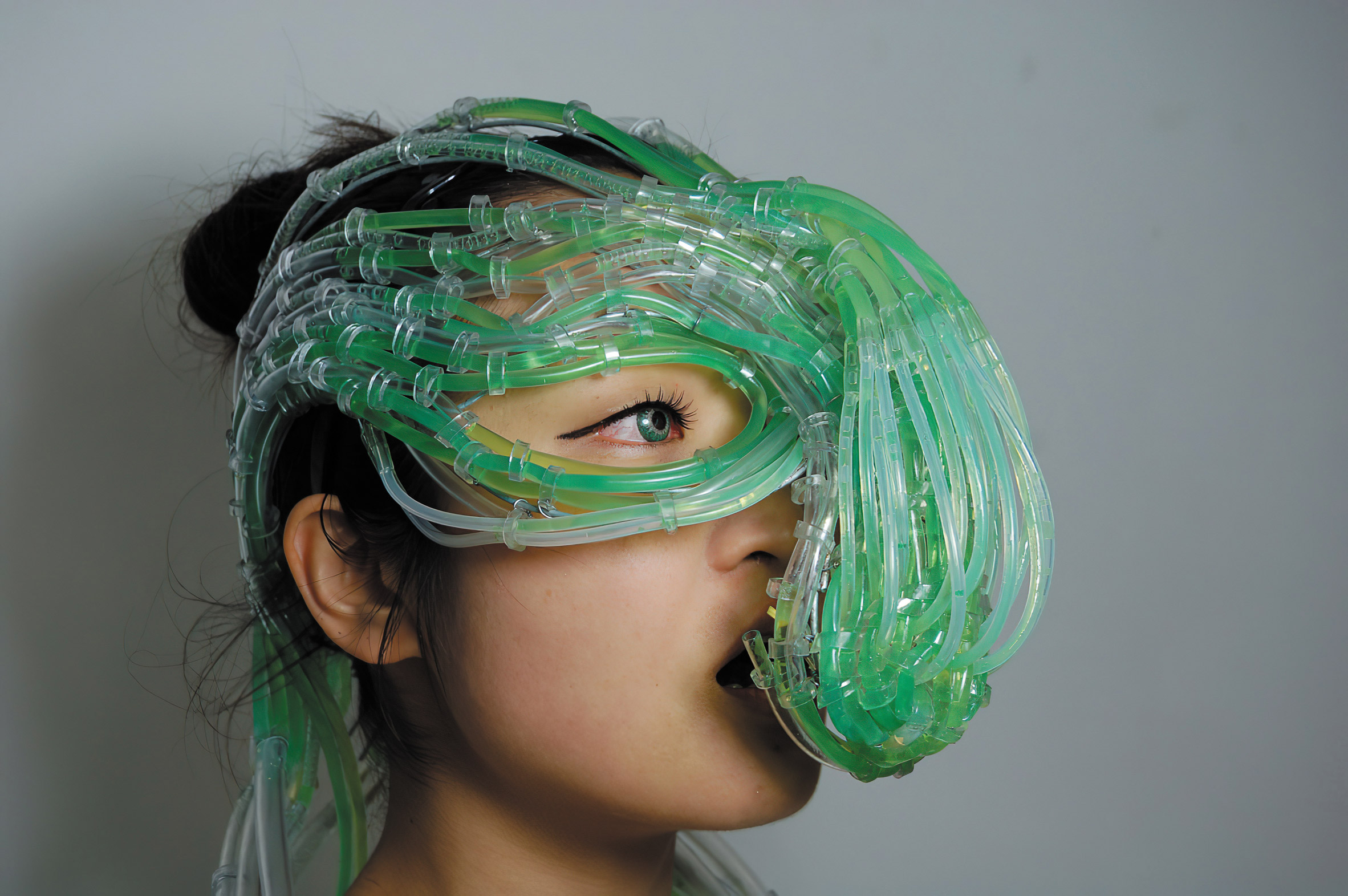 Michael Burton and Michiko Nitta, Near Future Algae Symbiosis Suit: Prototype (2010)