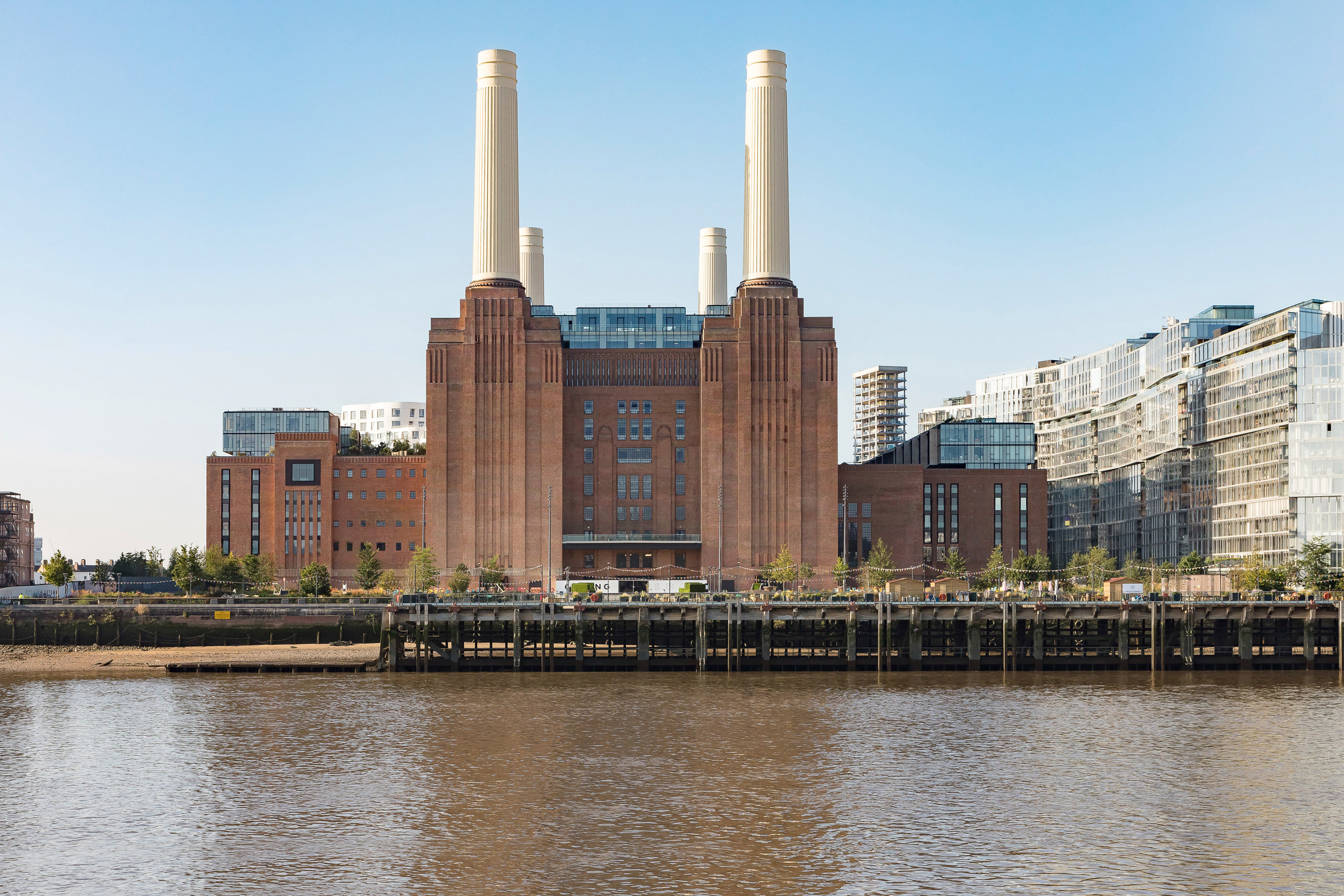 Dezeen's top 10 UK architecture projects of 2022 - Vimarsana News