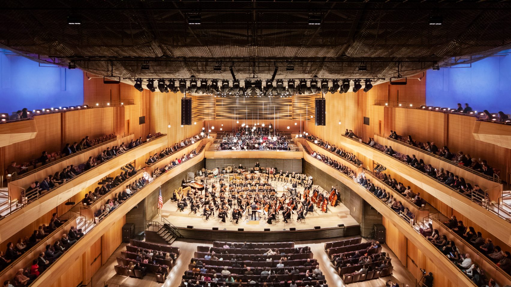 New York S David Geffen Hall Reopens After Extensive Renovation