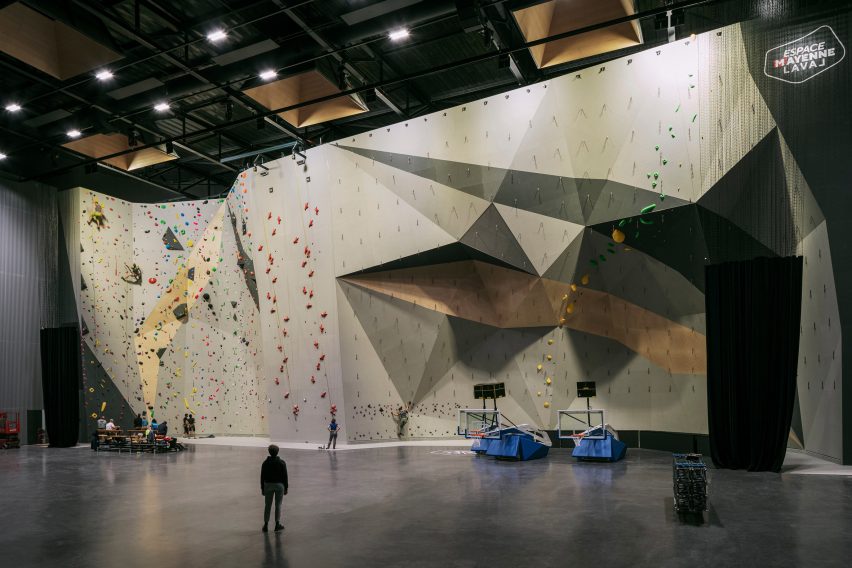 Gymnasium with a climbing wall inside Espace Mayenne