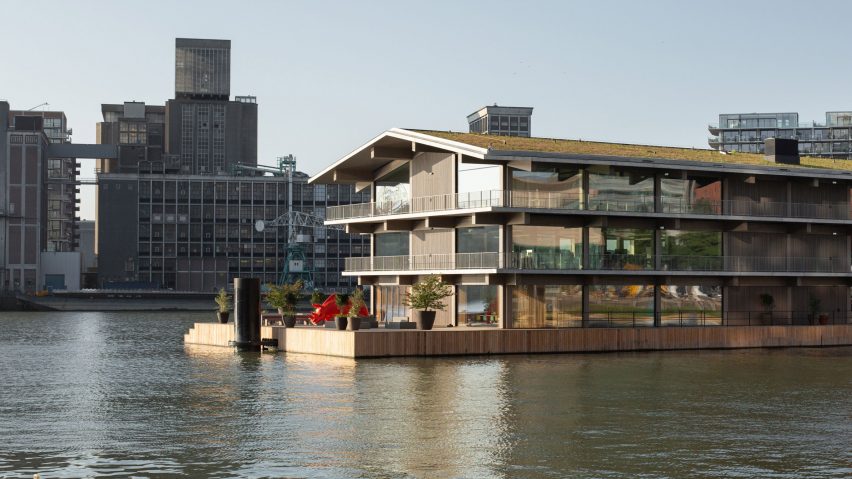 Floating Office Rotterdam by Powerhouse Company