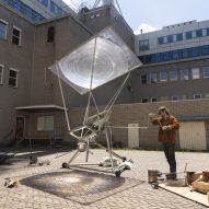 Solar Metal Smelter uses giant magnifying glass to melt metal