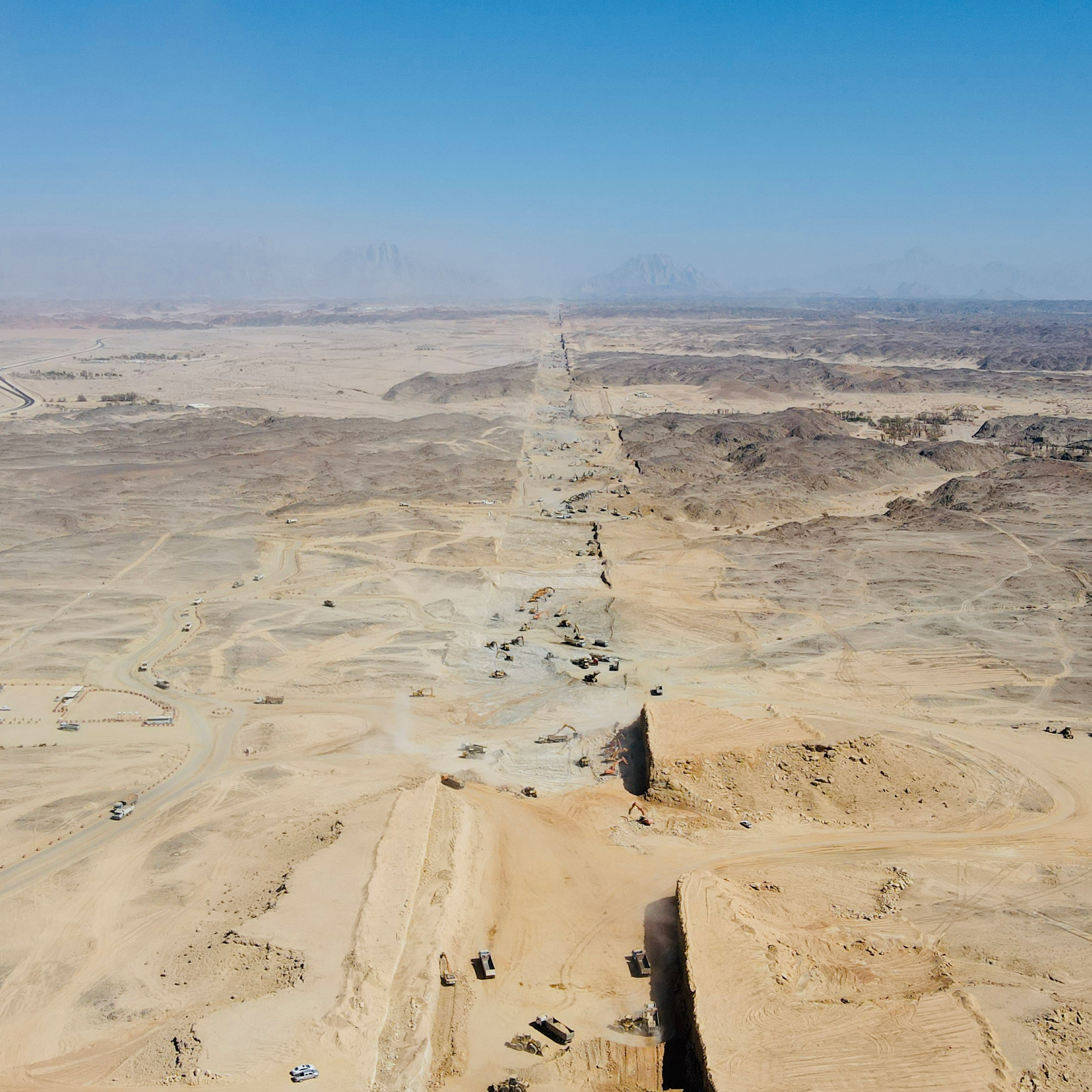 Drone Footage Reveals The Line Megacity Under Construction In Saudi 