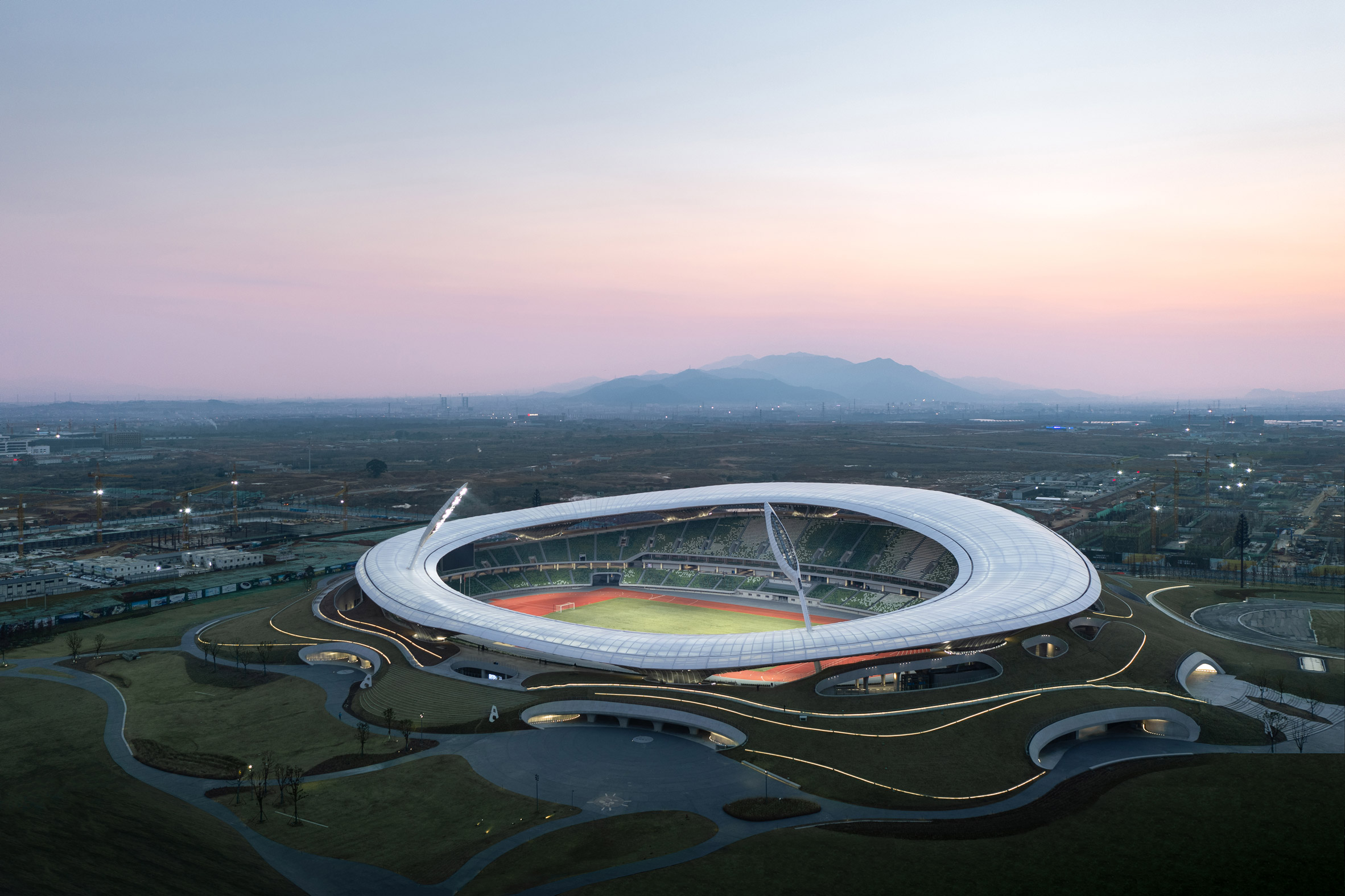 Exterior of concrete and steel Quzhou Stadium 