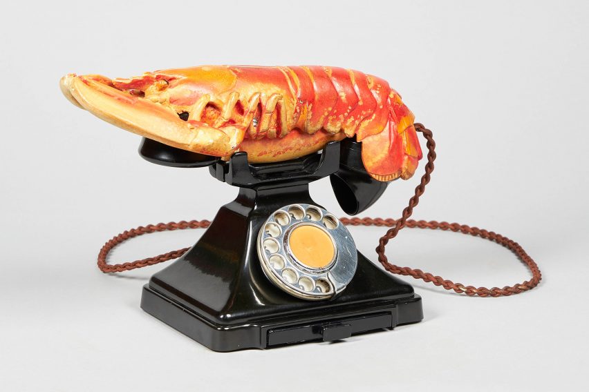 Photo of a lobster on a phone