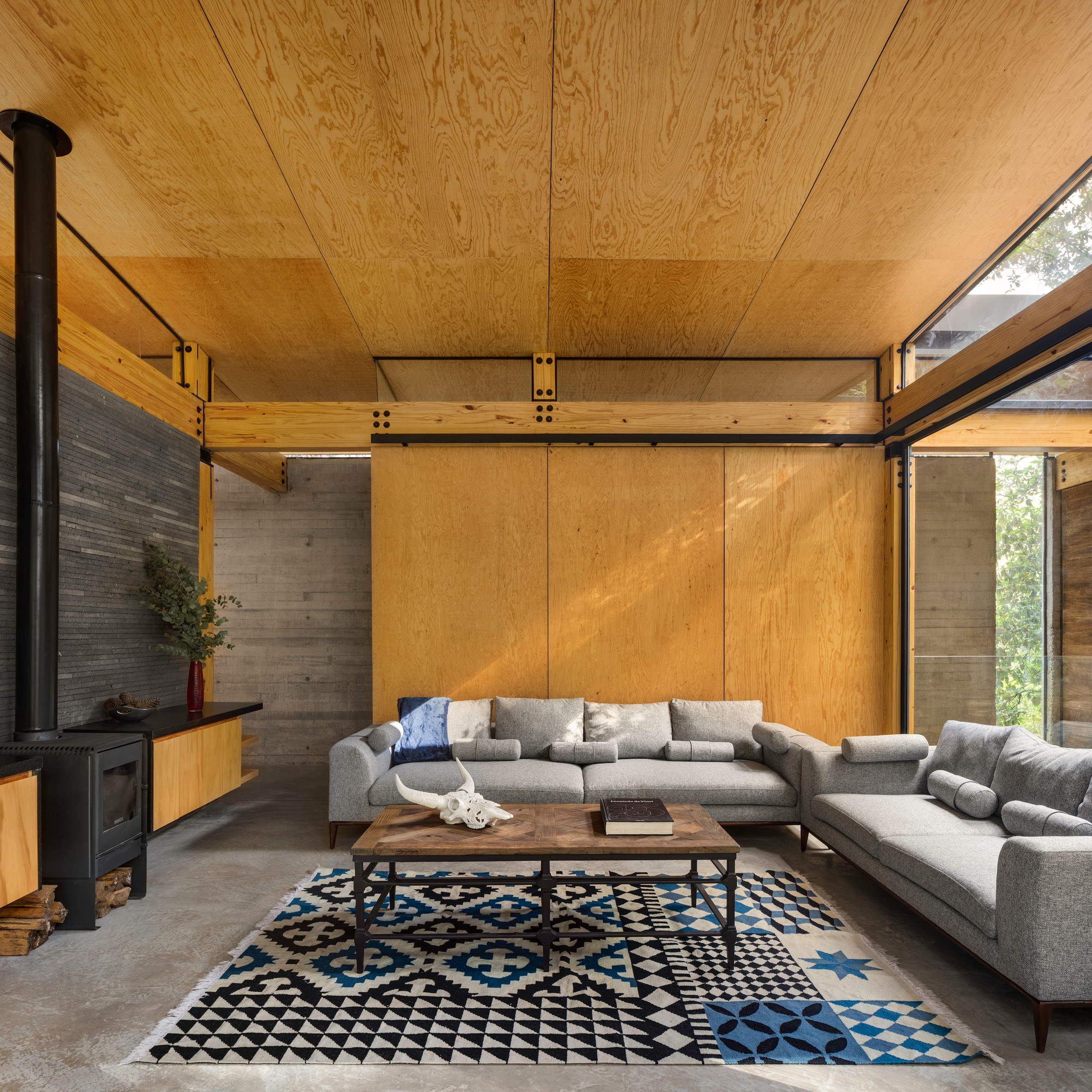 Home with mass timber in Valle de Bravo