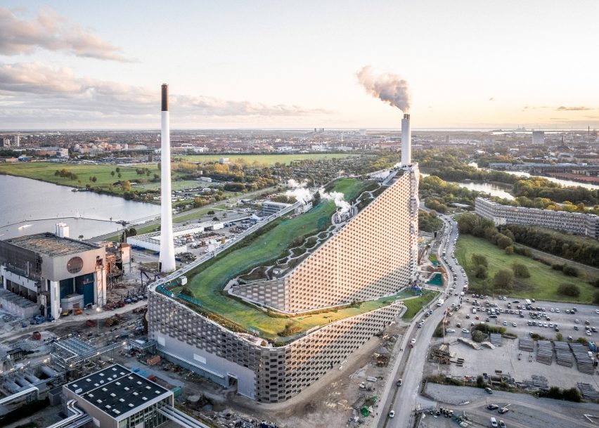 CoppenHill power plant by BIG
