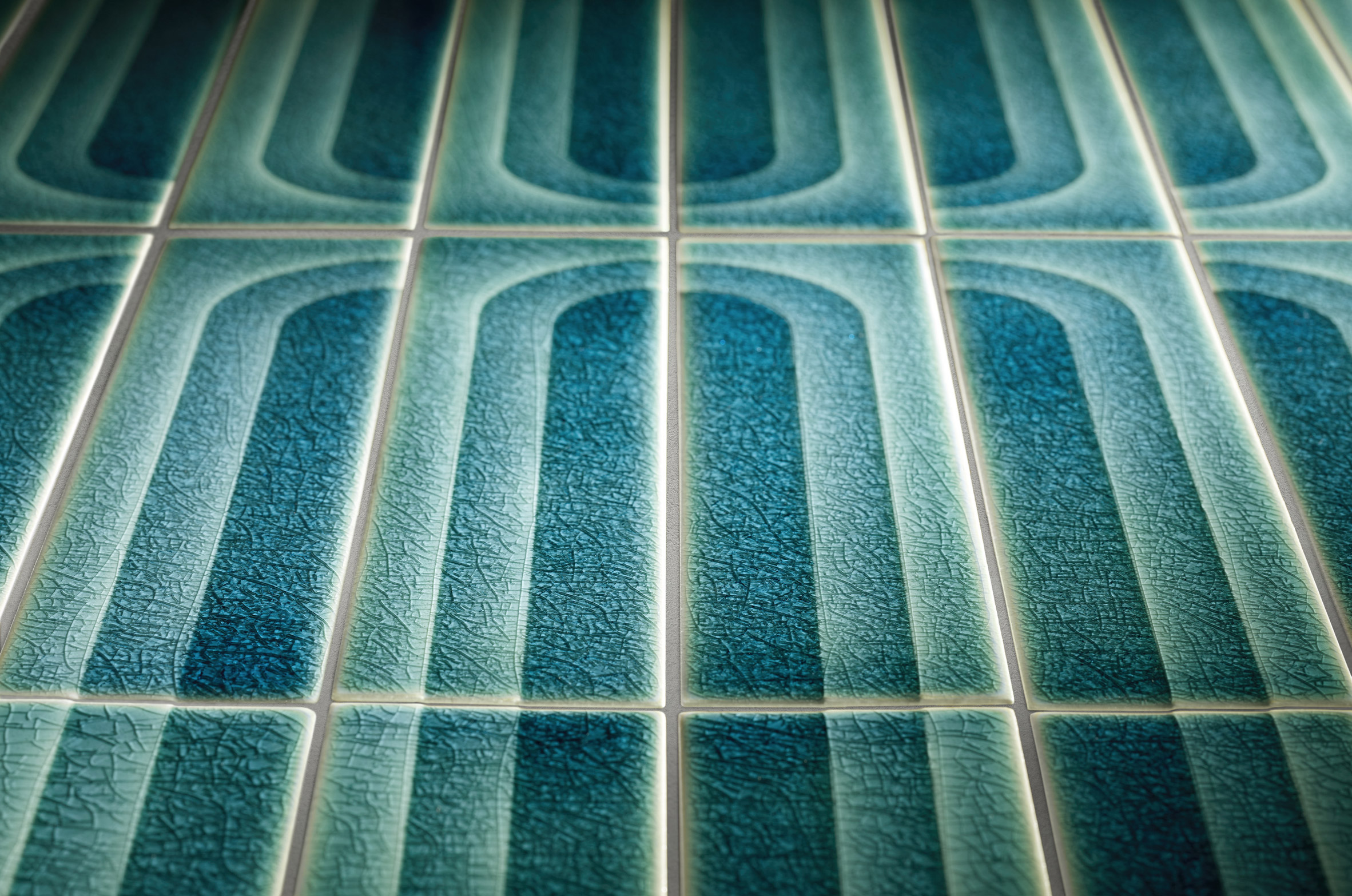 Close up Kohler Wastelab tile