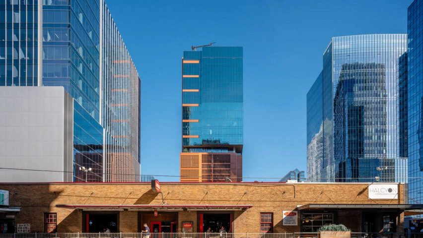 Duda Paine places sculptural glass office on top of terracotta base in Austin