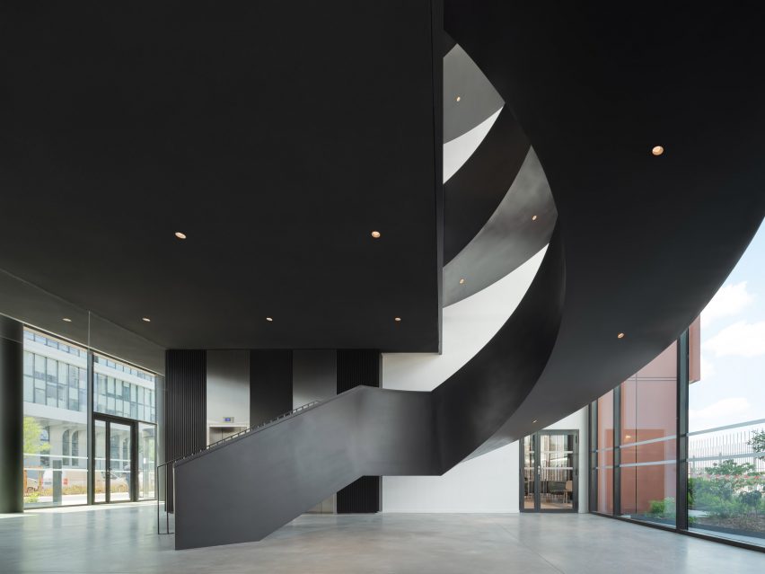 Black spiral staircase by 3XN