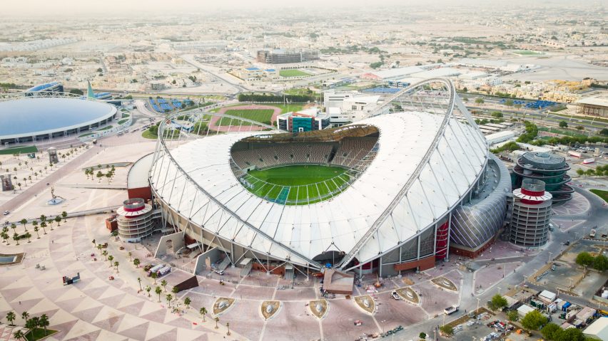 翻新后的卡塔尔哈利法体育场