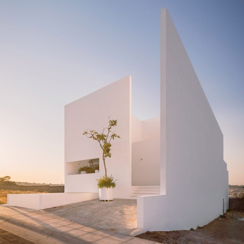 نمای بیرونی La Piedad توسط Cotaparedes Arquitectos