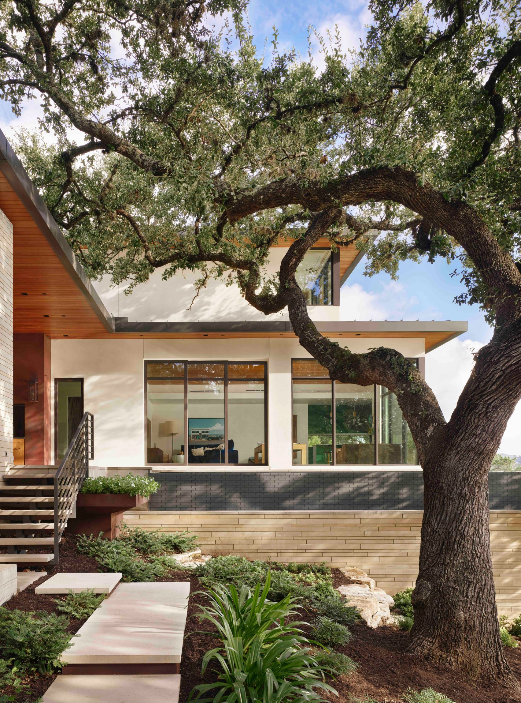 Larue Architects Creates A Lake Copper Clad Lake House In Texas