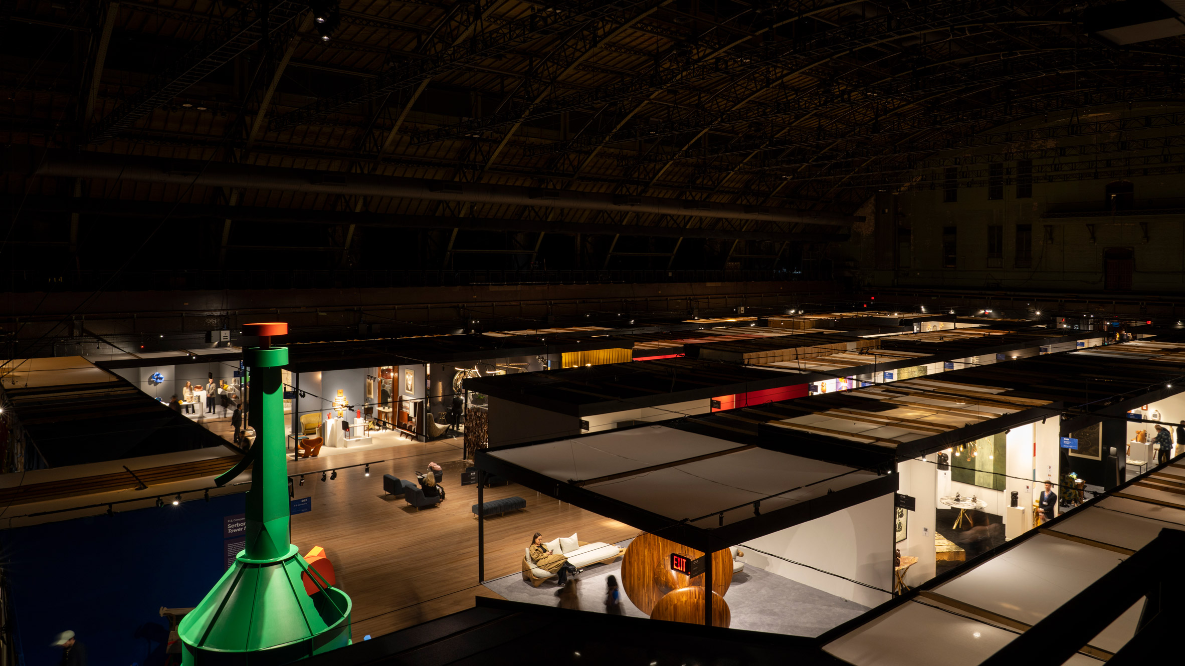 Salon Art + Design fair features pieces by Zaha Hadid and Ron Arad - Vimarsana News