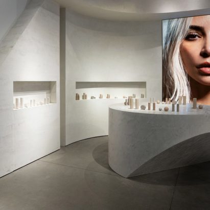 Anniversary-Celebrating Pop-Up Stores : Bodyscape installation