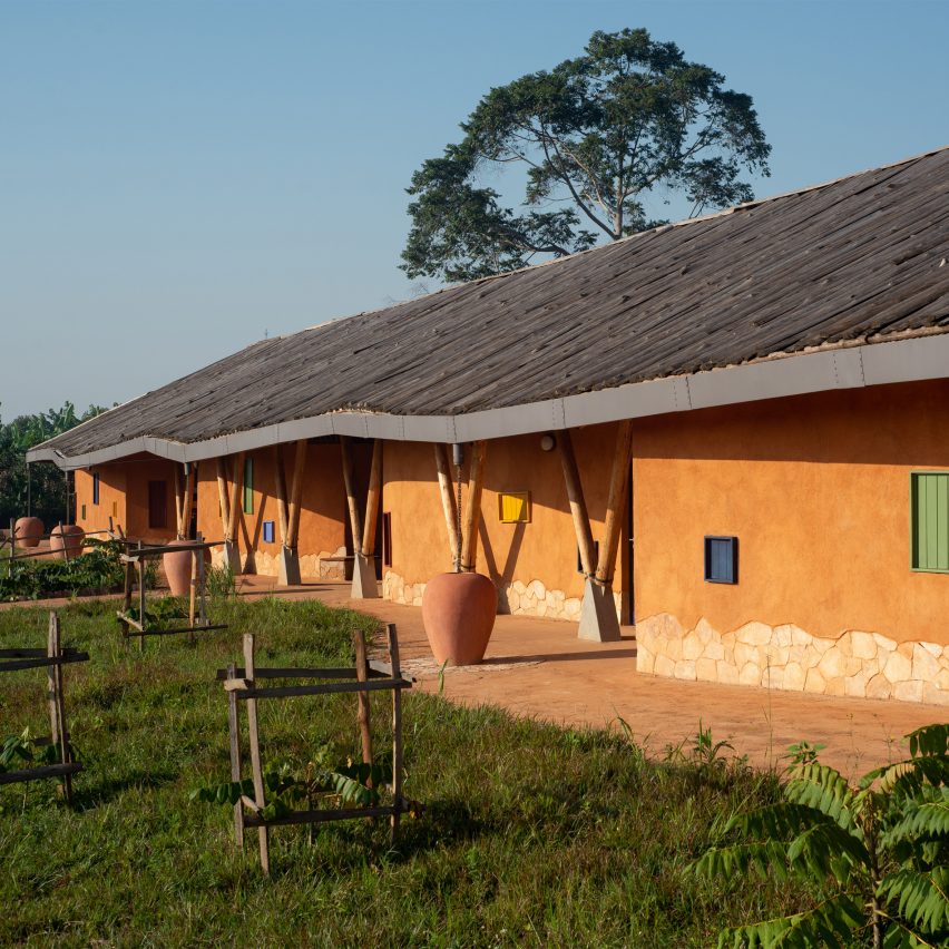 Exterior of the Mustardseed Junior School in Uganda by Localworks