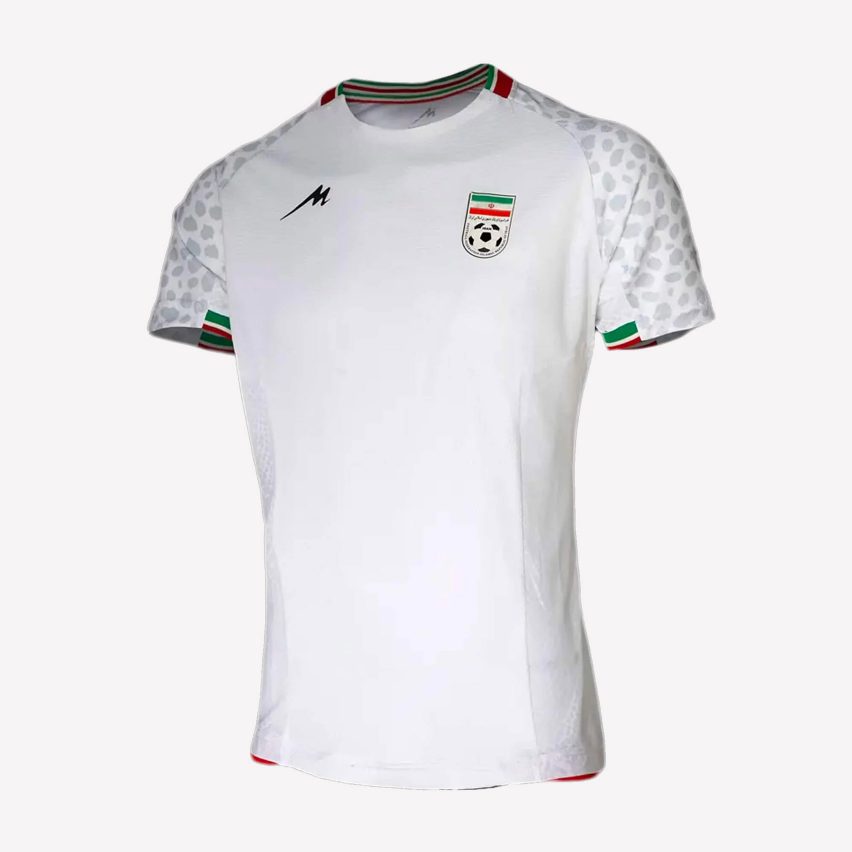 A white Iran football shirt