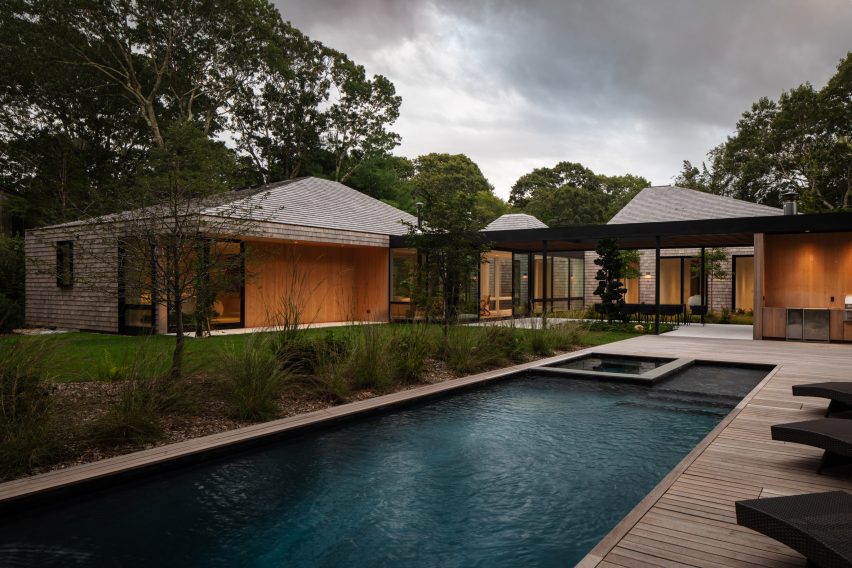 Rectilinear swimming pool at a house in The Hamptons 
