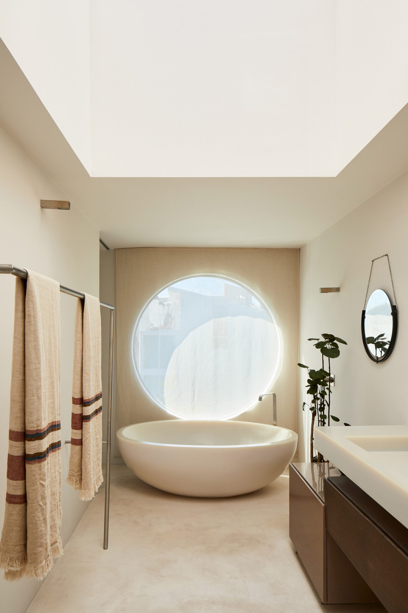 Bathroom with circular window