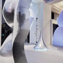 Dutch design studio Random Studio has created a "futuristic" pop-up for French fashion brand Mugler with curving forms, shaped like a woman's body, to celebrate the 30th anniversary of the brand's fragrances.