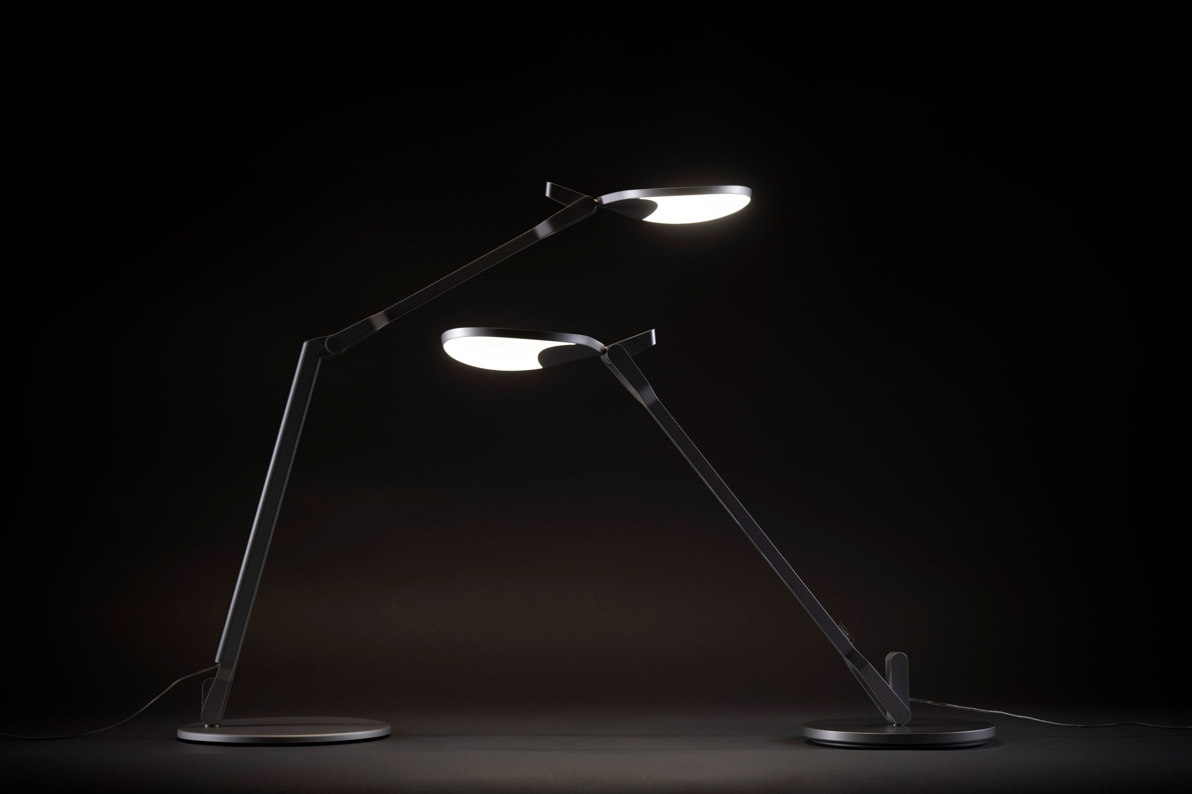 Splitty Pro lamp by Kenneth Ng and Edmund Ng for Koncept