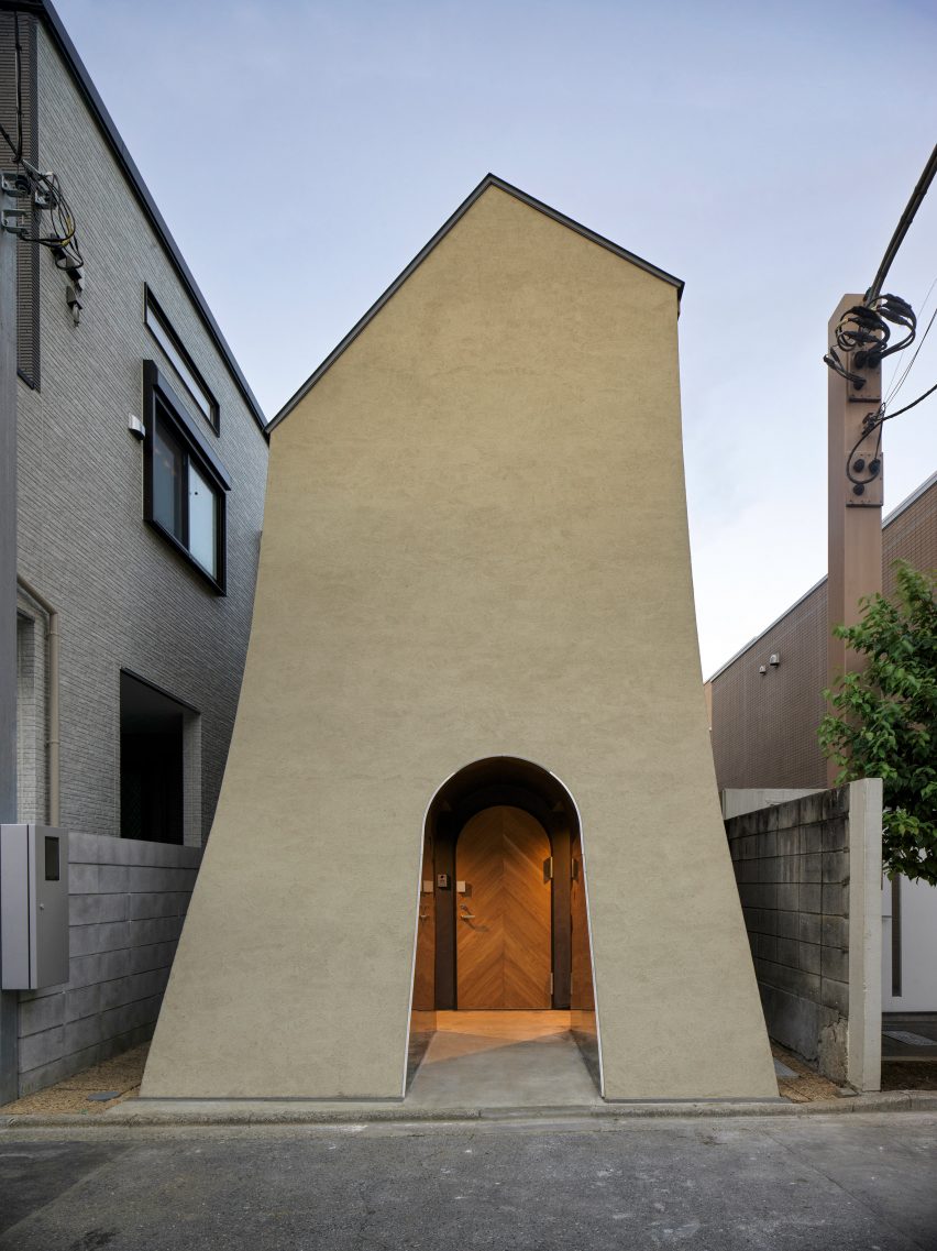 Front elevation of A Japanese Manga Artist's House 