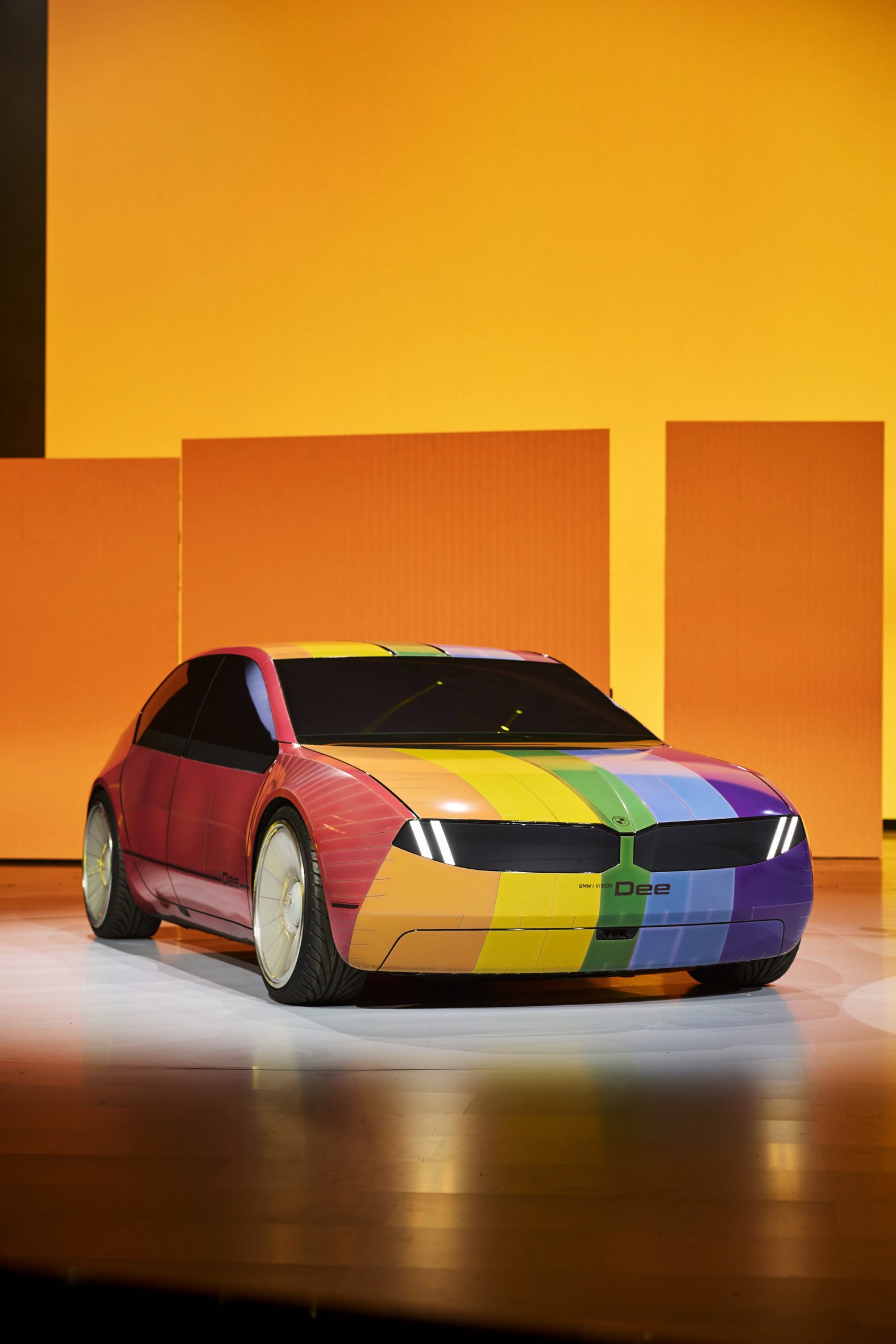 BMW i vision colour changing car