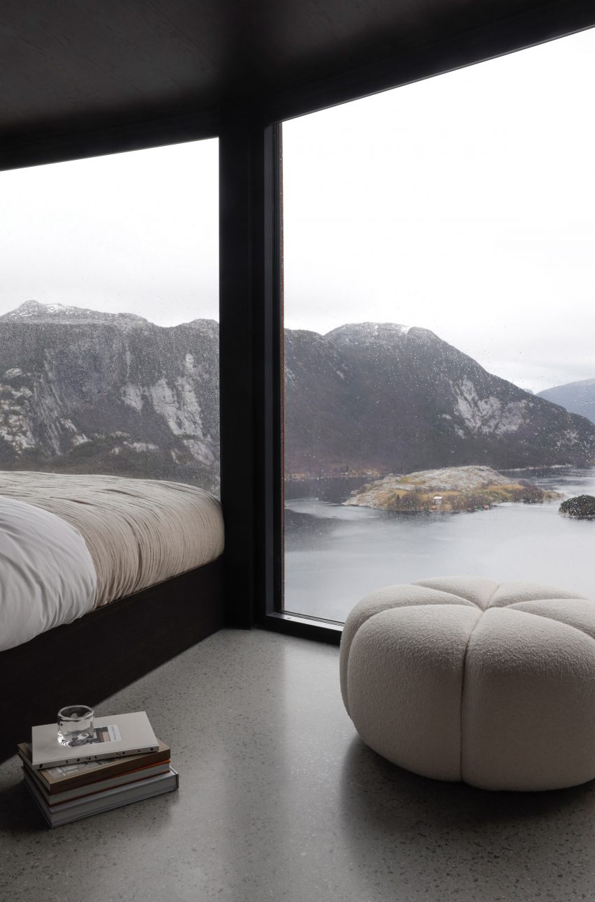 Ložnice s výhledem na Lysefjorden